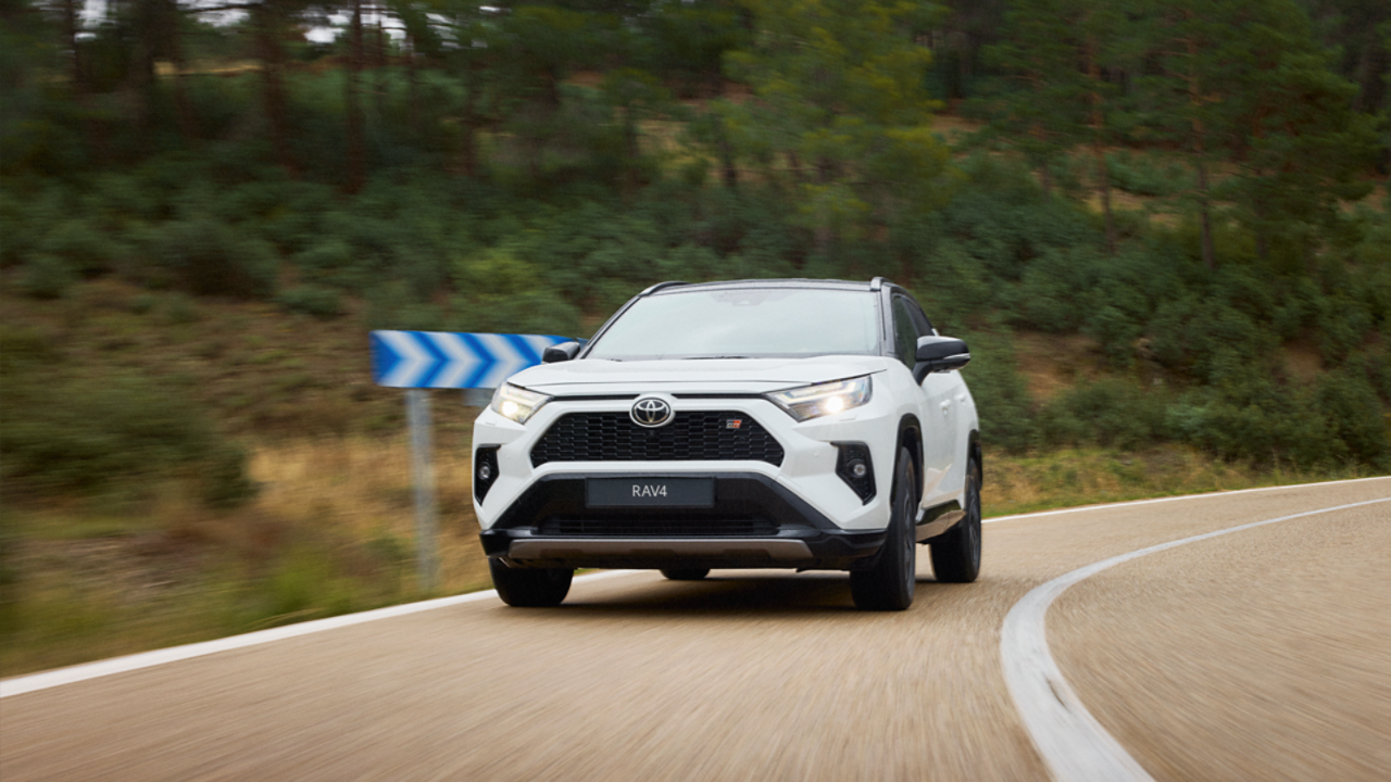 RAV 4. Toyota RAV4 Hybrid